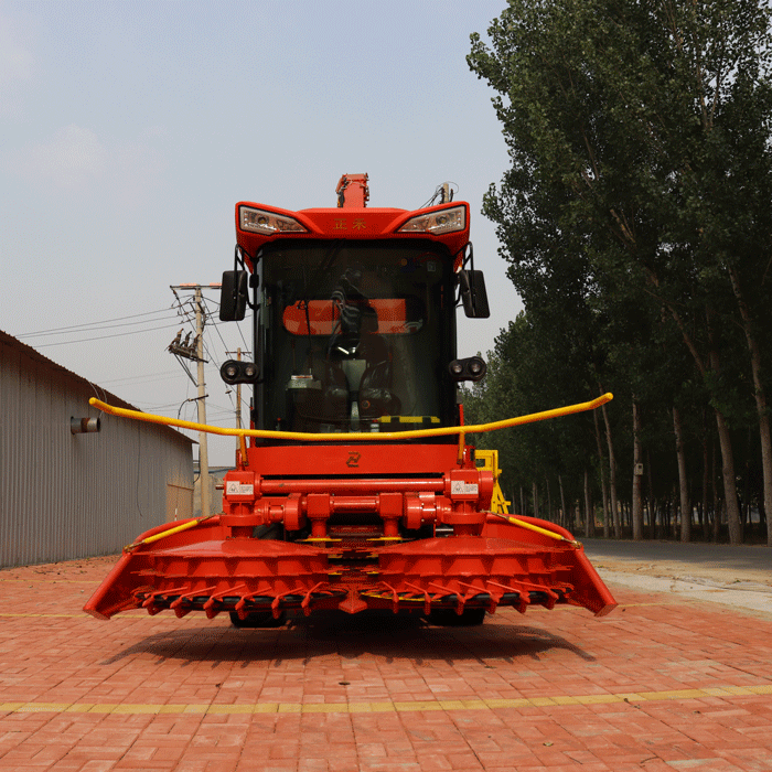 Mini-Mais-Silage-Erntemaschine selbstfahrend